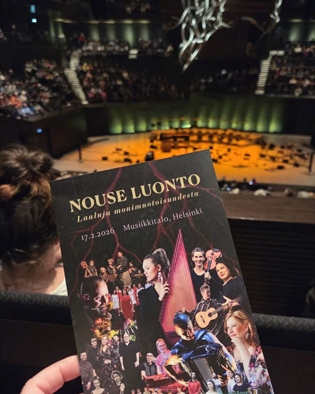 Nouse luonto Musiikkitalossa.